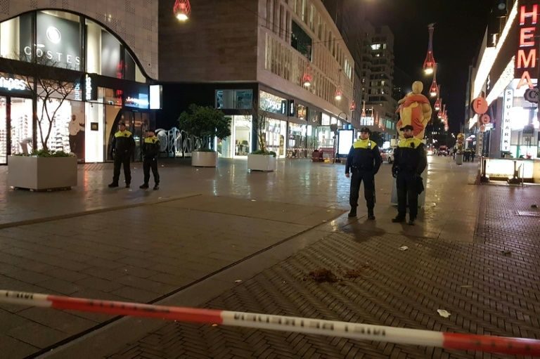 Poliția olandeză îl caută în continuare pe autorul atacului desfășurat la Haga