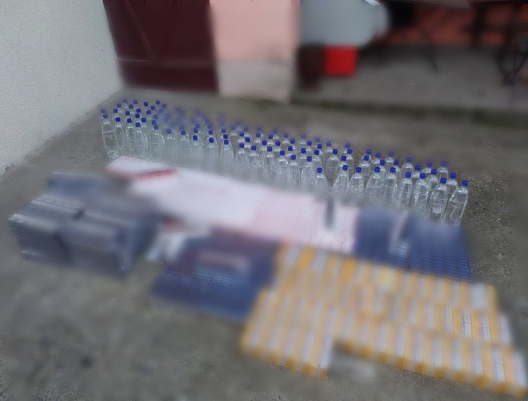 Afacere cu alcool etilic contrafăcut, deconspirată și contracarată de polițiștii din Râșcani