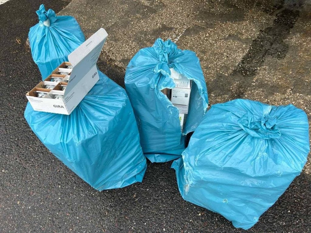 photo 2024 04 21 10 48 38