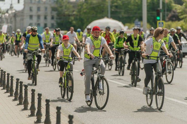 GALERIE FOTO/ Competiția de Ciclism „Velohora”, ediția 2024, Chișinău