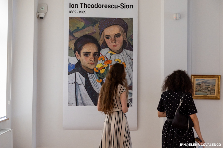 Opere ale pictorului român Ion Theodorescu-Sion sunt prezentate la Muzeul Național de Artă al Moldovei