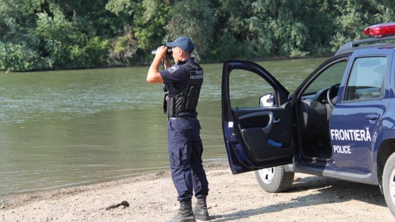 Căutări disperate la Cahul. Un copil a dispărut în timp ce se afla la scăldat