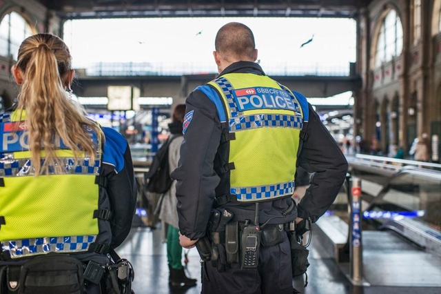 Parchetul federal elveţian a arestat patru persoane suspectate de legături cu islamiștii