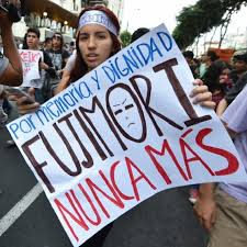 Peste 5.000 de peruani au manifestat împotriva grațierii acordată fostului preşedinte Alberto Fujimori