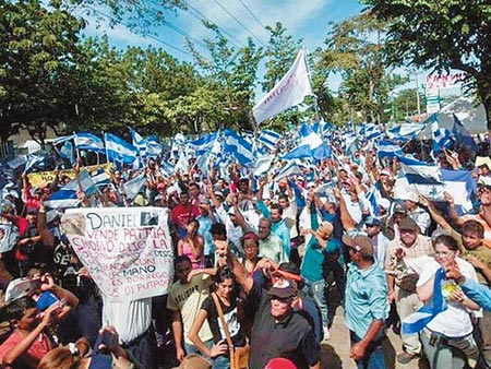 Nicaragua: Opt persoane au fost ucise în timpul confruntărilor de sâmbătă