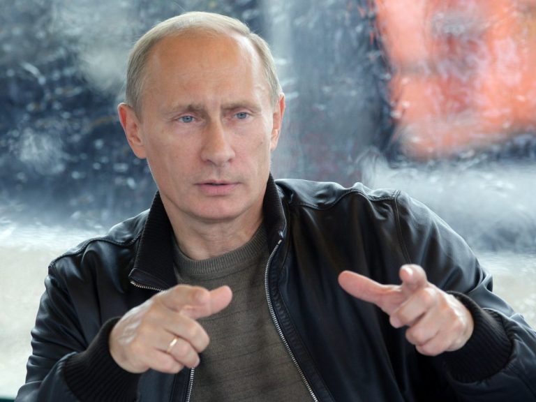 Putin: Rusia trebuie să rămână o mare putere nucleară şi a cuceririi spaţiale