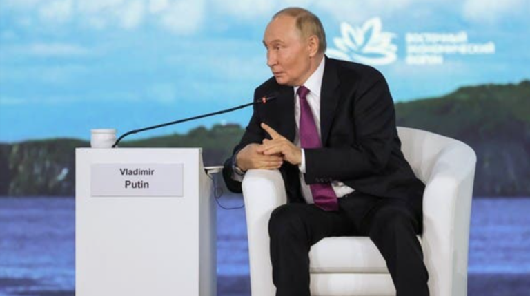 Putin anunţă că Rusia este pregătită să negocieze cu Kievul