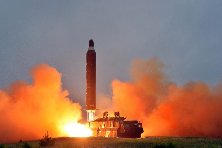 Rex Tillerson despre Coreea de Nord: Diplomaţia va continua ‘până când va cădea prima bombă’