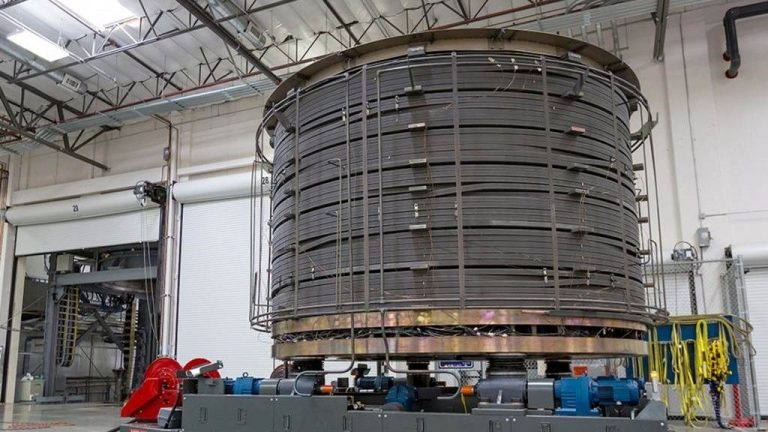 Un reactor de fuziune nucleară din Franţa va fi dotat cu cel mai puternic electromagnet din lume