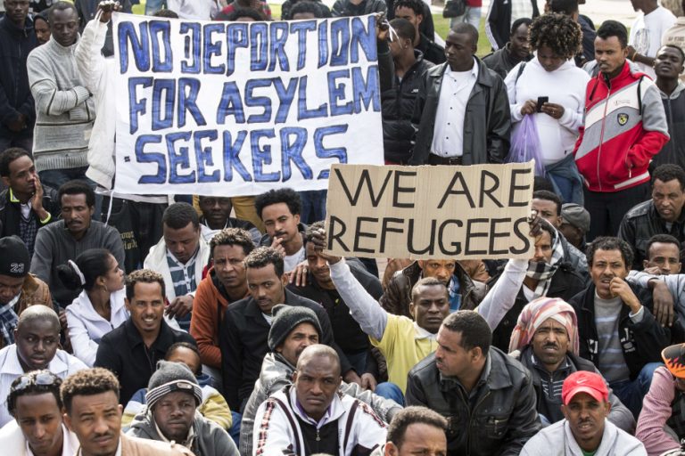 Deportări în masă în Israel. Peste 40.000 de solicitanți de azil africani vor fi deportați