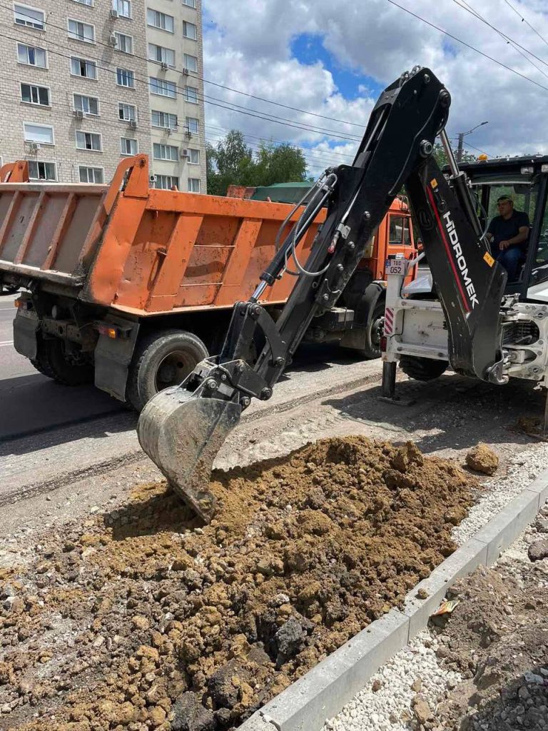 Ceban promite trotuare reparate pe Calea Ieșilor până la sfârșit de an
