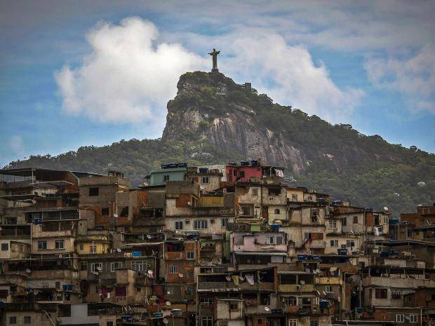 Un ministru brazilian cere ajutorul narcotraficanților din favele