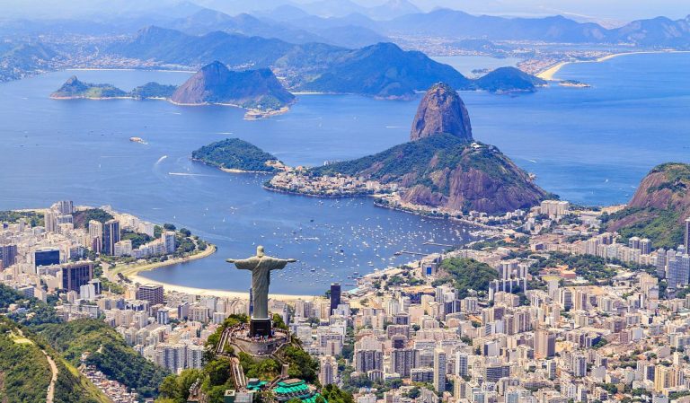 Celebrele plaje din Rio rămân ÎNCHISE şi de Revelion
