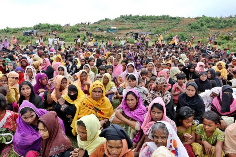 Bangladesh: Manifestație a refugiaților rohingya la un an după exodul lor masiv din Myanmar