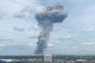 Explozie PUTERNICĂ la o fabrică de explozibili în Rusia : 38 răniți