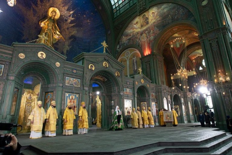 Rusia a inaugurat Catedrala Armatei ruse, fără mozaicuri cu Putin şi Stalin
