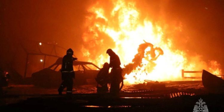 Ucraina a atacat centrale electrice și un depozit de petrol din Rusia (video foto)
