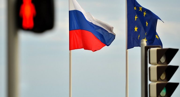 Schimburile comerciale dintre UE şi Rusia s-au redus semnificativ în contextul sancţiunilor internaţionale