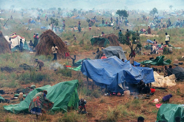 Guvernul Rwandei s-a oferit să găzduiască până la 30.000 de migranţi africani