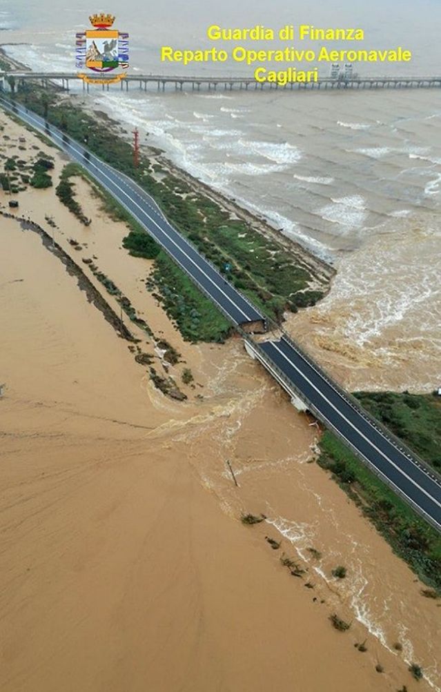 Un pod din Italia s-a surpat în urma ploilor puternice