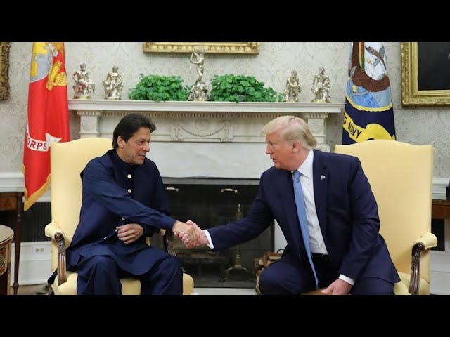 Trump l-a primit la Casa Albă pe Imran Khan