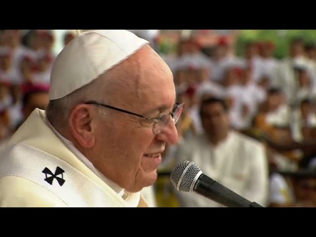 Papa Francisc a lansat un apel la pace şi iertare în Columbia