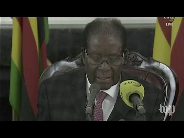 Preşedintele Mugabe şi-a încheiat discursul televizat fără să îşi anunţe demisia. Situația continuă să fie incertă în Zimbabwe