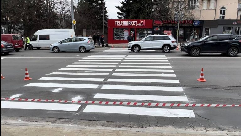 Un nou semafor pietonal în Chișinău