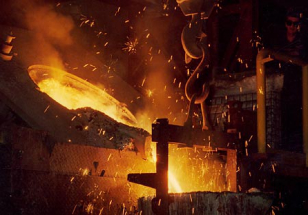 Industria siderurgică din Europa este într-o tranziţie forţată