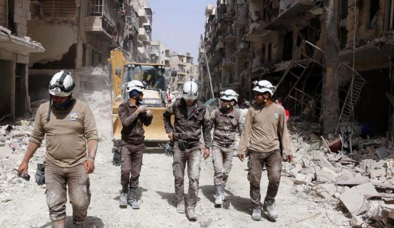 Grupul de salvatori al Căştilor Albe anunţă încheierea operaţiunilor de căutare a supravieţuitorilor în zonele din nord-vestul Siriei aflate sub controlul opoziţiei