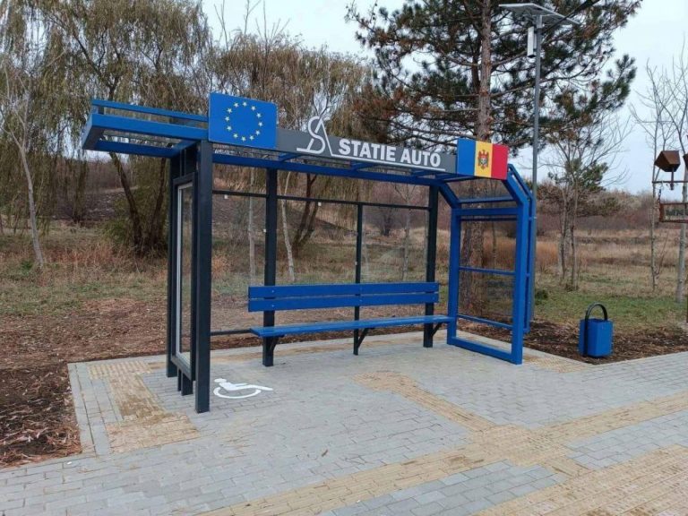 Ministrul Infrastructurii, Andrei Spînu anunță că pe drumurile naționale vor fi construite noi stații de așteptare