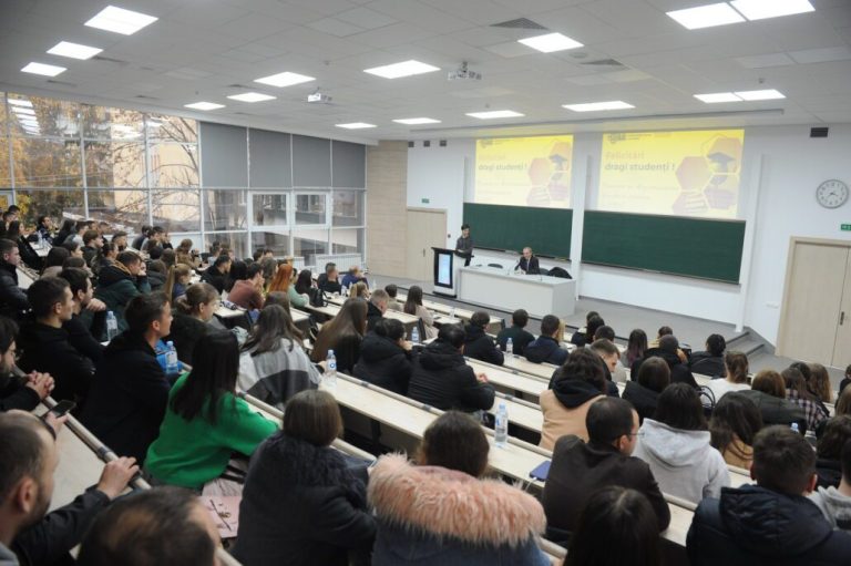 Universitatea Tehnică din Moldova își propune să atragă studenți din India