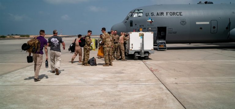 Armata SUA retrage provizoriu militari staţionaţi în Libia din cauza amplificării tulburărilor