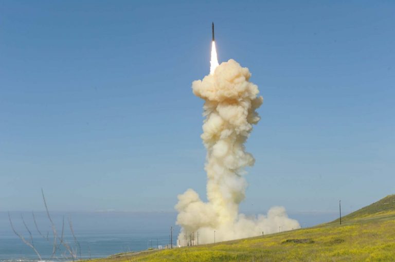 Pentagonul a testat o nouă rachetă balistică după retragerea din Tratatul INF
