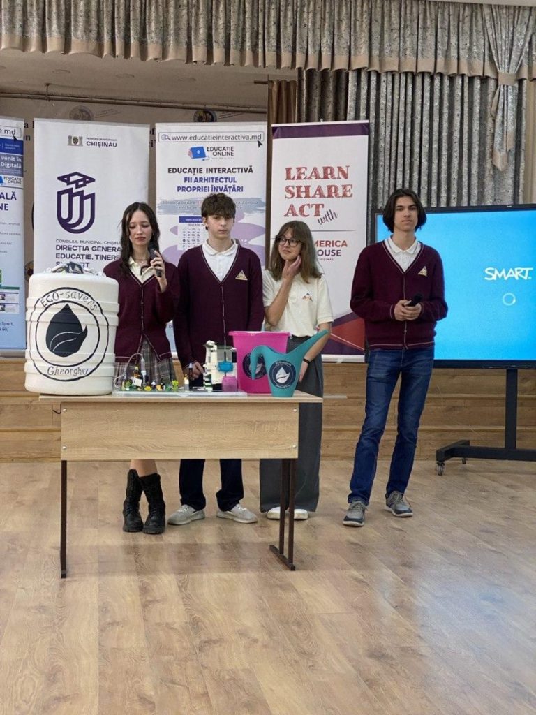 La Chișinău a avut loc primul summit școlar moldo-american „Conectați prin Știință”