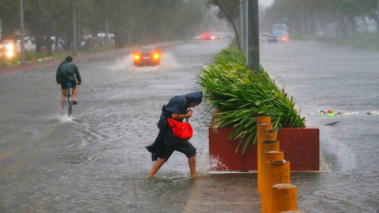 Filipine: Bilanţul victimelor în urma uraganului Mangkhut ar putea ajunge la 100 de morți