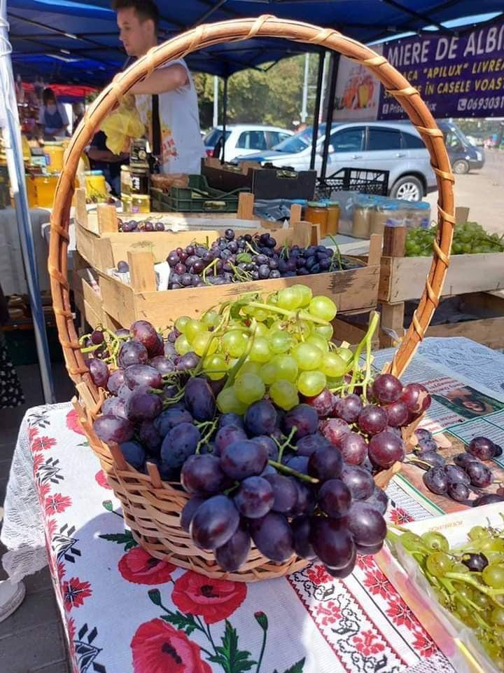 Târguri cu produse autohtone în sectoarele capitalei