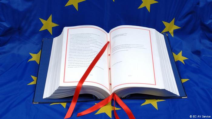 Articolul 7, ‘arma nucleară’ instituţională a UE greu de pus în practică