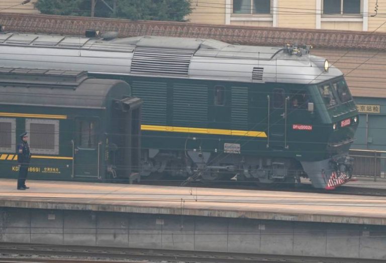 Trenul nord-coreean, care se presupune că l-a transportat pe președintele Kim Jong Un, a părăsit Beijingul