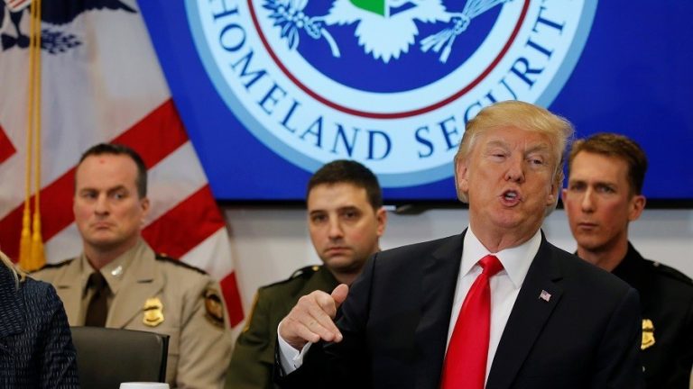 Contraamiralul Douglas Fears a fost numit consilierul pentru securitate internă  al lui Donald Trump