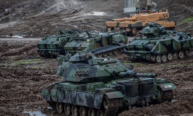 Patru soldaţi au fost ucişi şi alţi circa 20 răniţi într-o explozie ”accidentală” la o bază în sud-estul Turciei