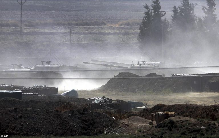 Forţele kurde susţin că cinci jihadişti au evadat dintr-o închisoare după raidurile lansate de Turcia în Siria