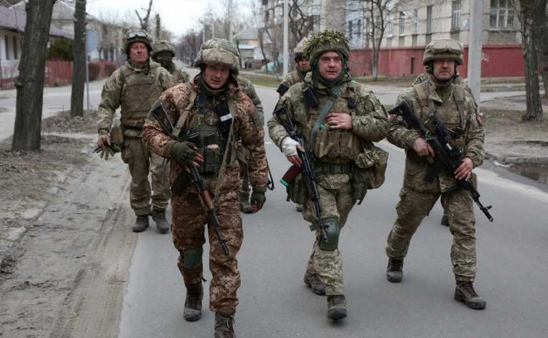 Rusia pune sub acuzare 92 de militari ucraineni pentru crime împotriva umanităţii
