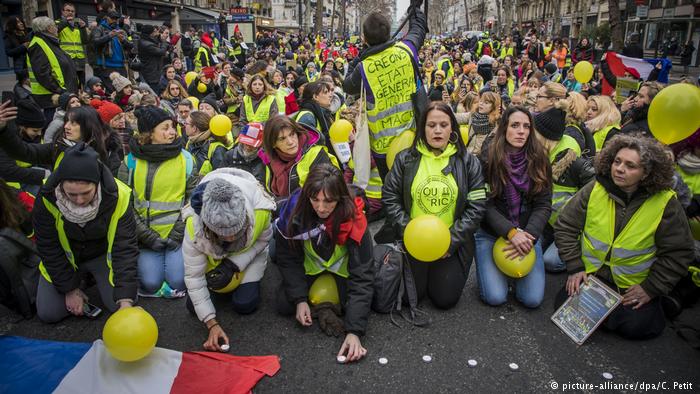 “Vestele galbene” franceze s-au deplasat la Geneva: Protest în faţa sediului ONU