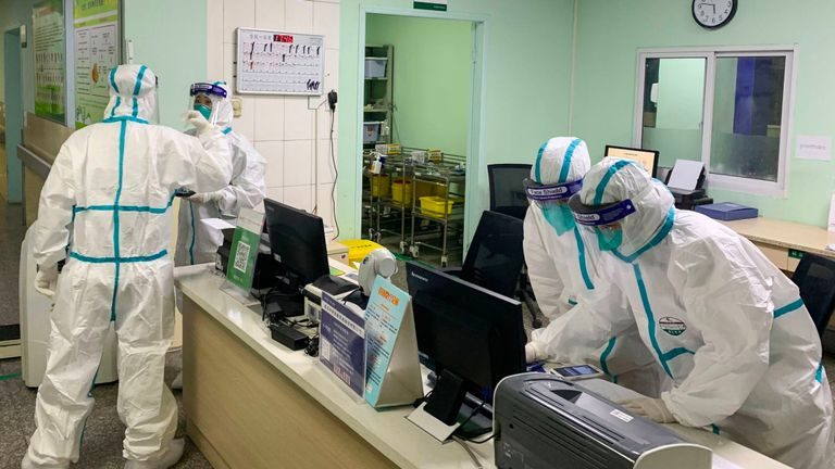 Coronavirusul din China a ajuns OFICIAL în Europa – Două cazuri de infectare, confirmate în Franţa