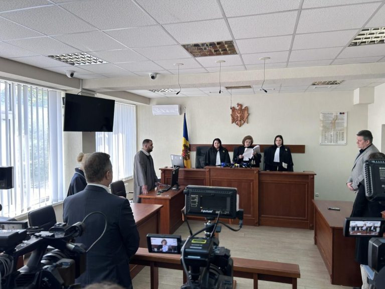 Procurorii vor contesta decizia de achitare a lui Vlad Filat
