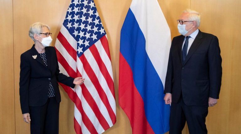 Wendy Sherman şi Serghei Riabkov vor conduce delegaţiile SUA şi Rusiei la negocieri