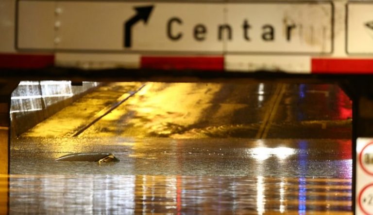 Capitala Croaţiei, inundată în urma unei furtuni puternice